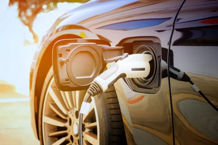 Prise pour voiture électrique, Fréjus, CDSL